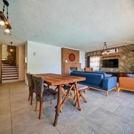 2 Bedroom Private With Great Sea View Faralya