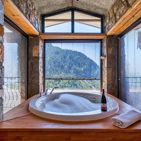 2 Bedroom Private With Great Sea View